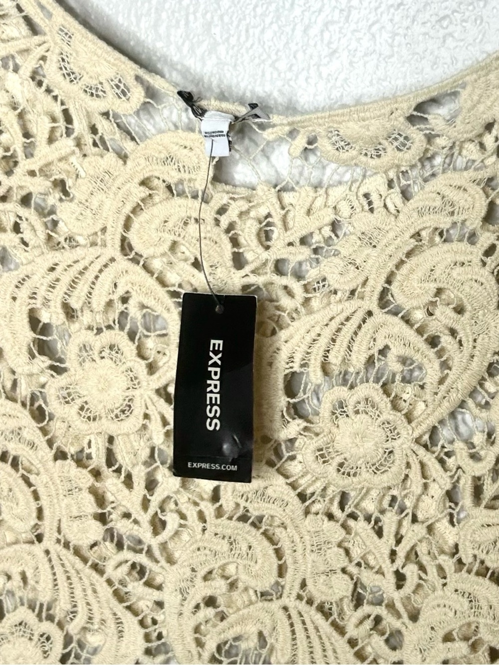 Express Crochet Lace Boho Crop Top Ivory/Off White - Selina Gomez Inspired NWT - Picture 6 of 7